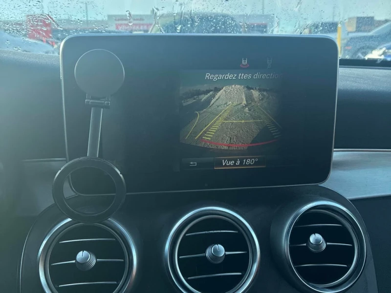 Mercedes-Benz C 300 * CARFAX * БЕЗ ПЪРВОНАЧАЛНА ВНОСКА, снимка 11 - Автомобили и джипове - 53308326