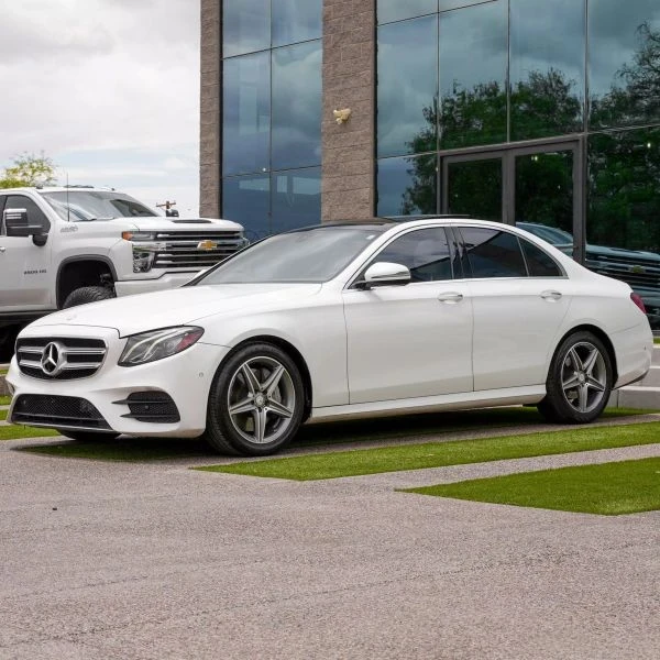 Mercedes-Benz E 300  - изображение 5