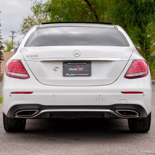 Mercedes-Benz E 300  - изображение 9