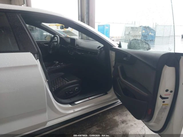 Audi Rs5 CARBON* BOSE* , снимка 10 - Автомобили и джипове - 53166033