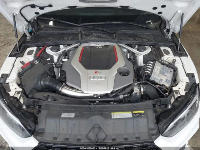 Audi Rs5 CARBON* BOSE* , снимка 12 - Автомобили и джипове - 53166033