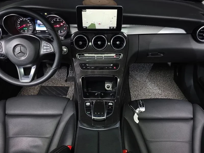 Mercedes-Benz C 200 Avantgarde, снимка 13 - Автомобили и джипове - 56084507