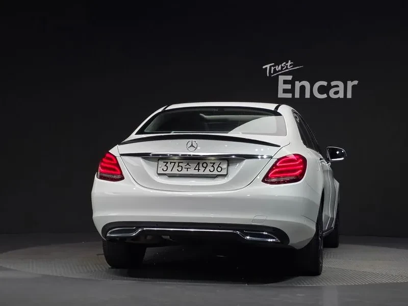 Mercedes-Benz C 200 Avantgarde, снимка 7 - Автомобили и джипове - 56084507