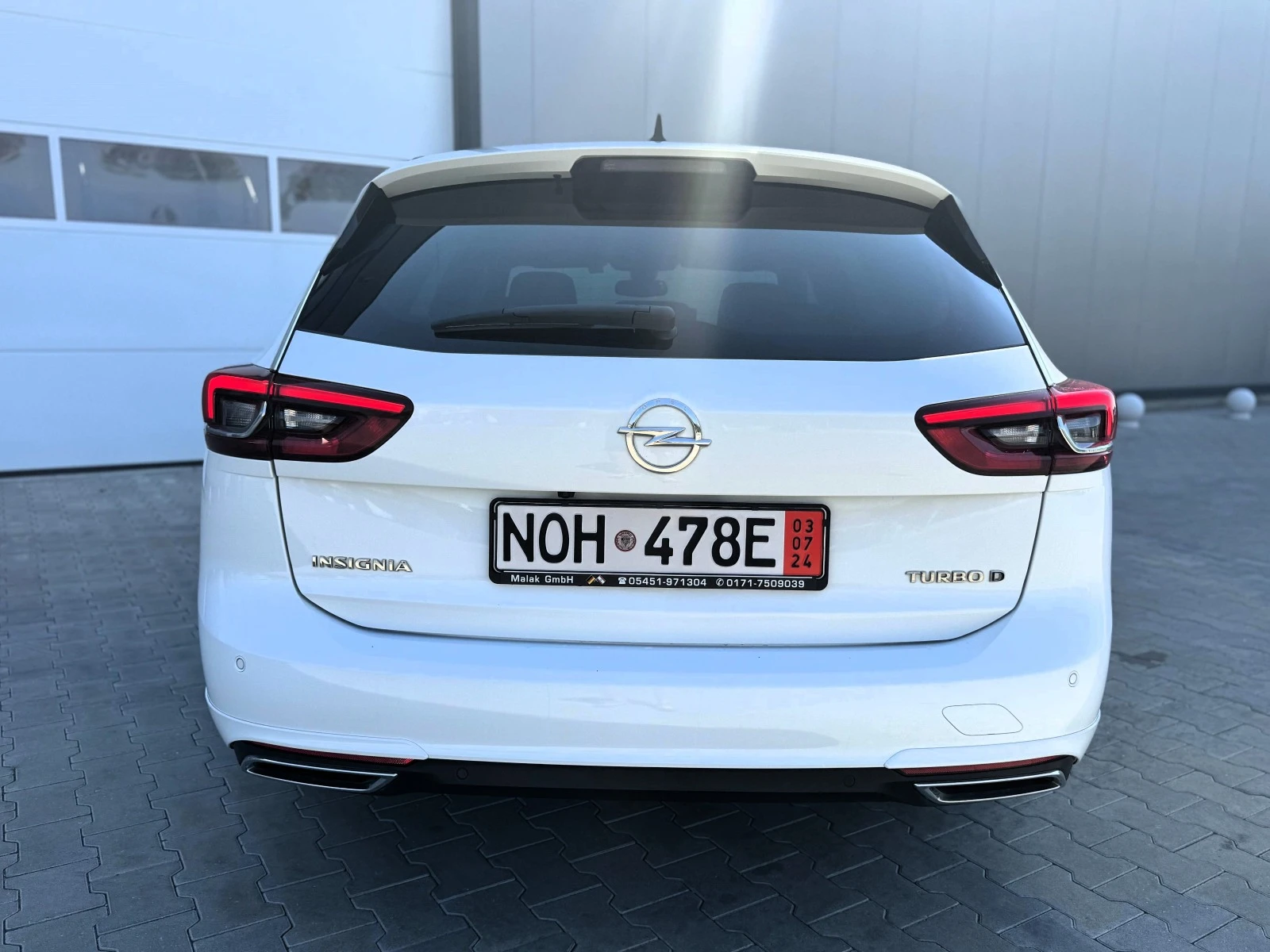 Opel Insignia OPC Line, LUX фарове, BOSE - изображение 5