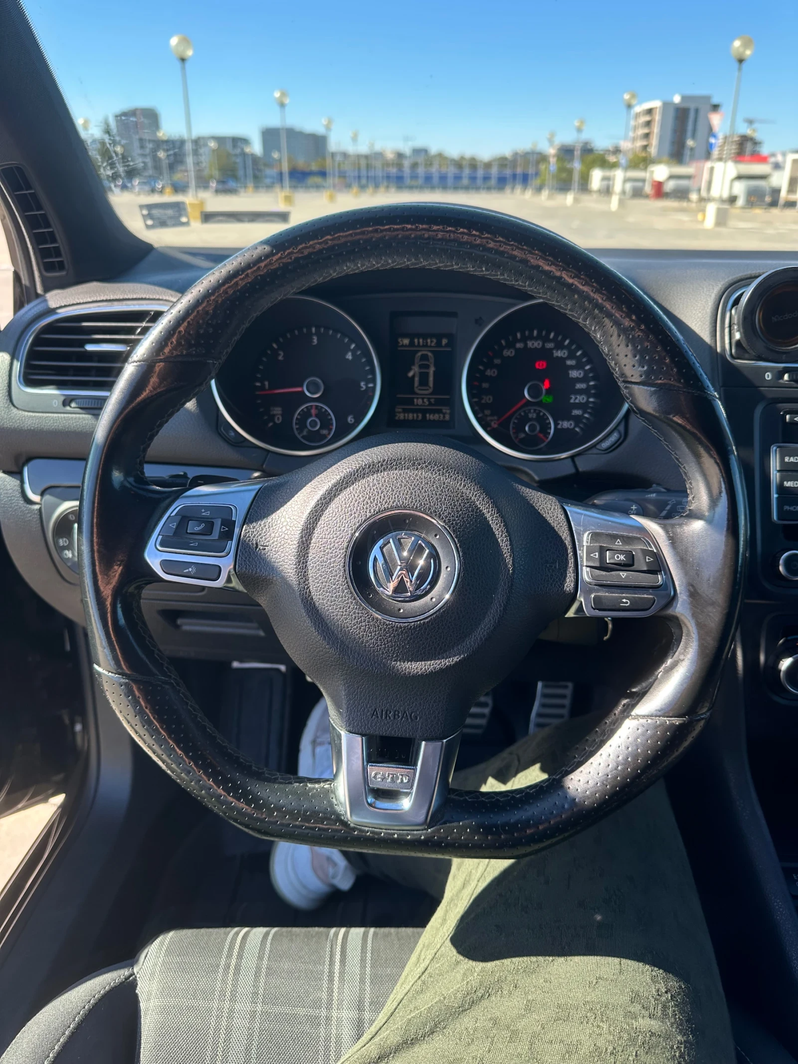 VW Golf Golf 6 GTD - изображение 8