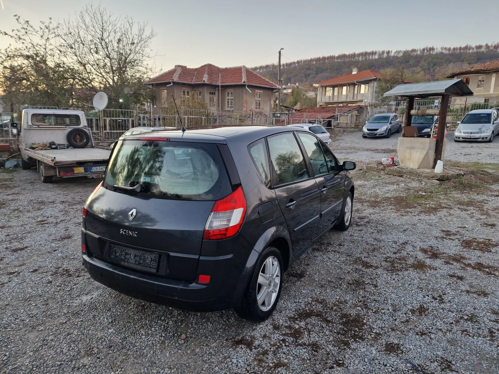 Renault Scenic 1.6i, 07г, 180х.км.Италия - изображение 5