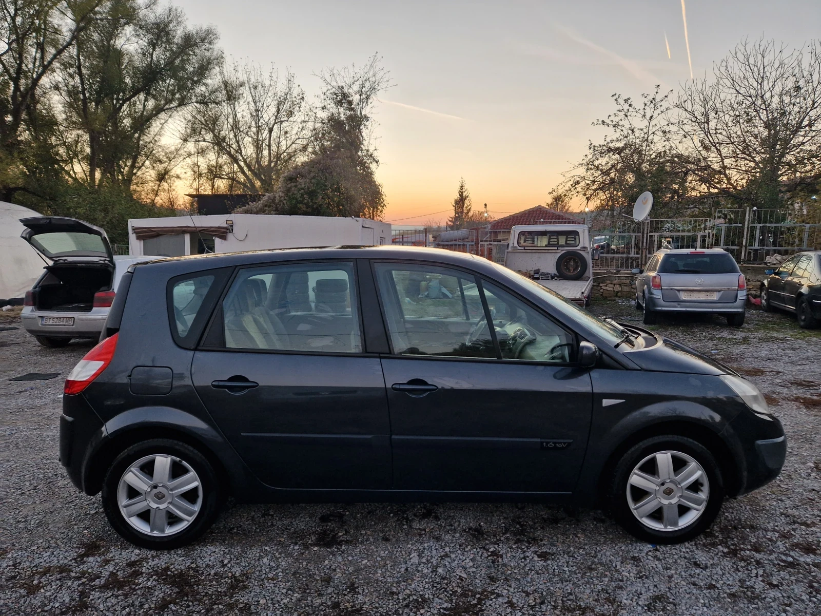 Renault Scenic 1.6i, 07г, 180х.км.Италия - изображение 6