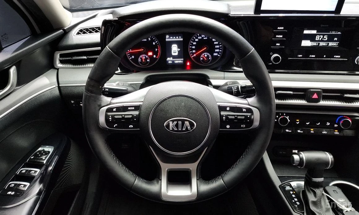 Kia K5 2.0 LPG * НАЙ-ДОБРА ЦЕНА В БЪЛГАРИЯ*  - изображение 3