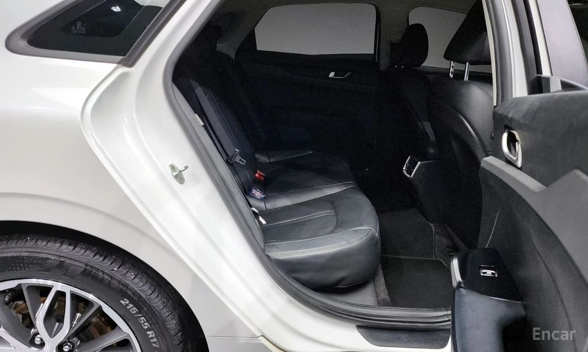Kia K5 2.0 LPG * НАЙ-ДОБРА ЦЕНА В БЪЛГАРИЯ*  - изображение 9
