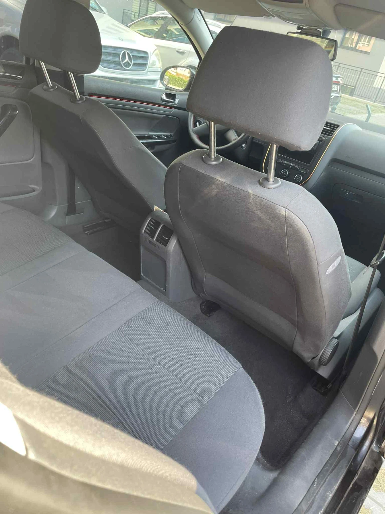 VW Golf 1.9 - изображение 8
