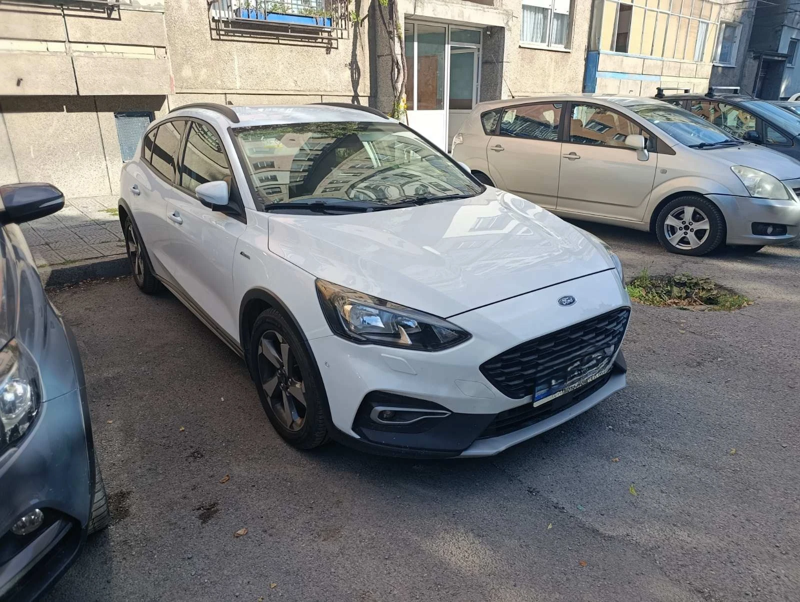 Ford Focus Active 1.0 Ecoboost 82000 км/сервизна книжка - изображение 3