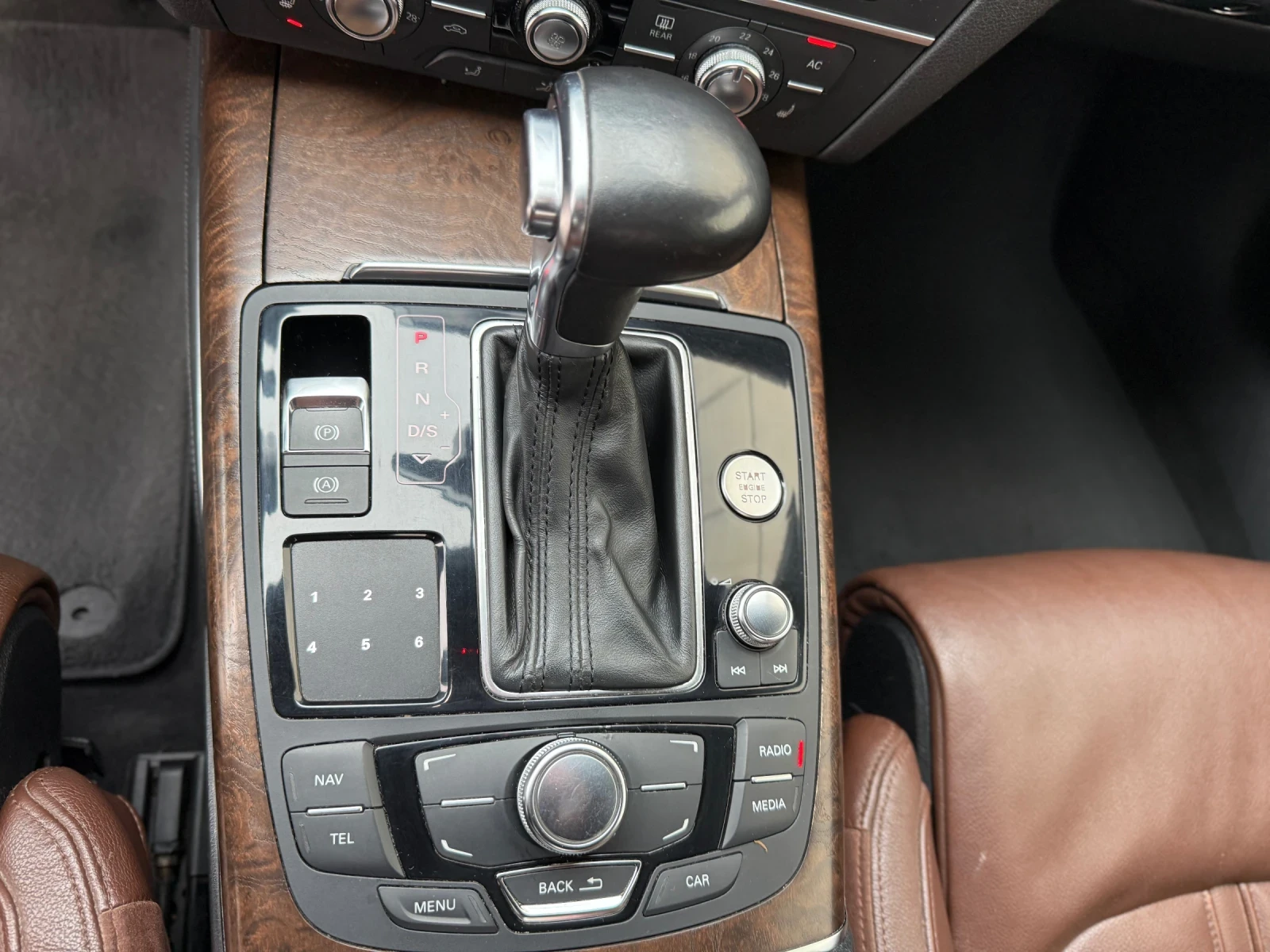 Audi A6 S-Line+ Bose+ Подгрев+ Теглич+ Навигация+ Регистра - изображение 10