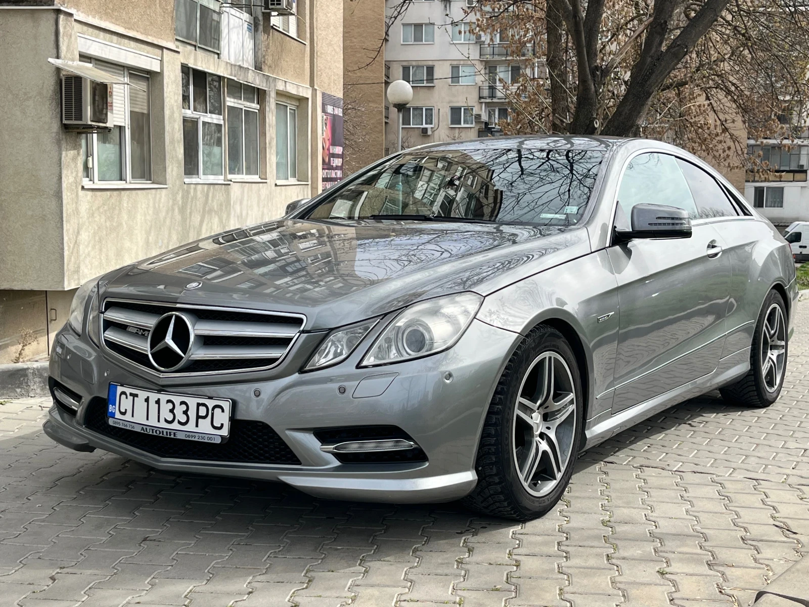 Mercedes-Benz E 220 AMG - изображение 3