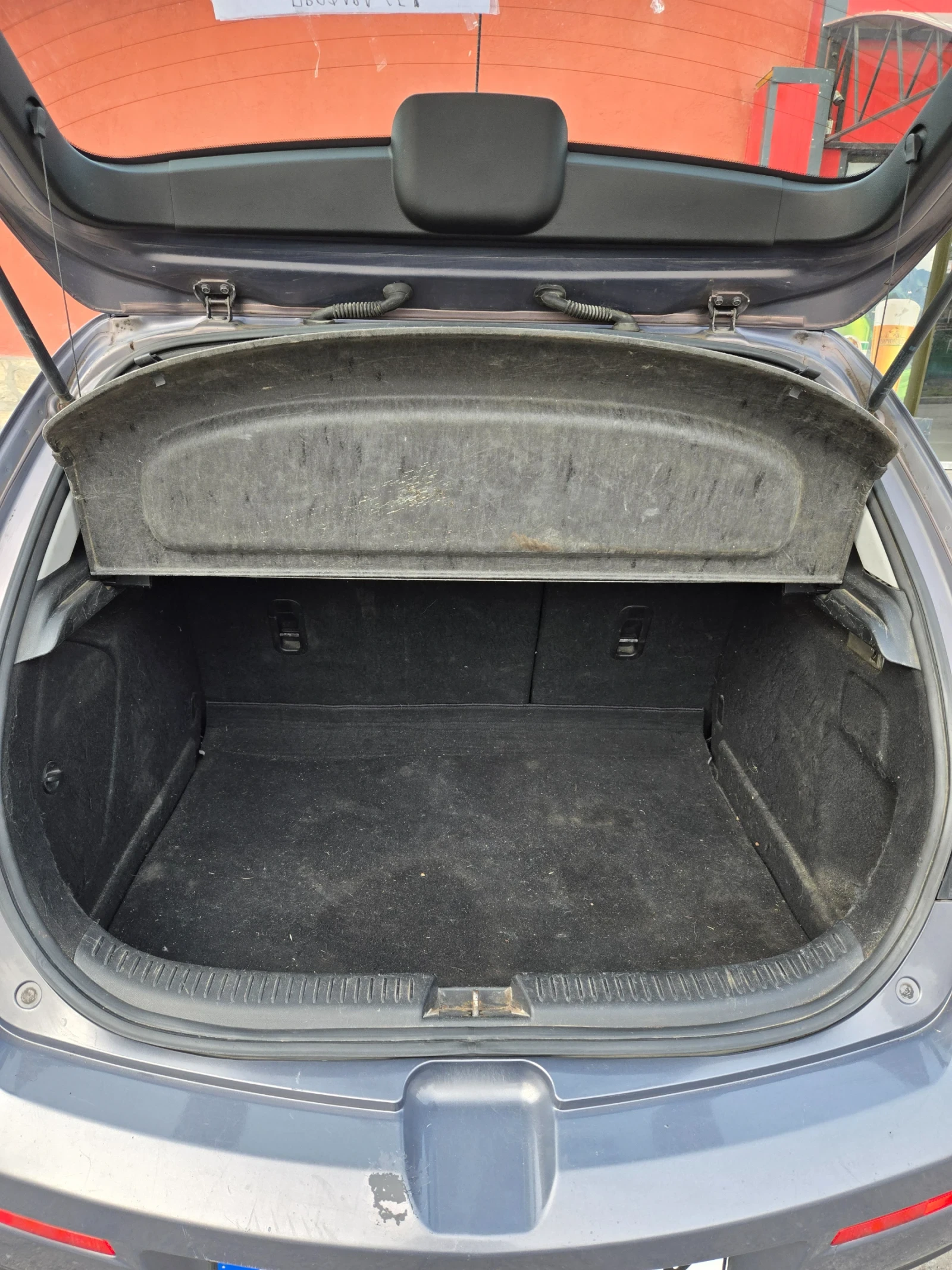 Mazda 3, снимка 5 - Автомобили и джипове - 53793497