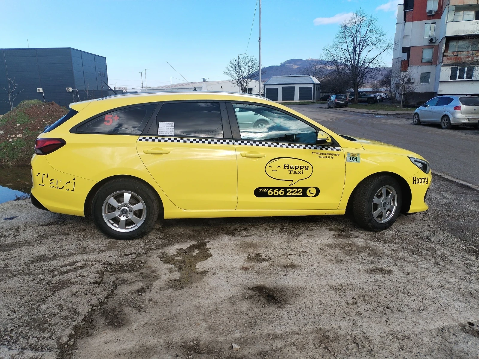 Hyundai I30, снимка 3 - Автомобили и джипове - 54039020