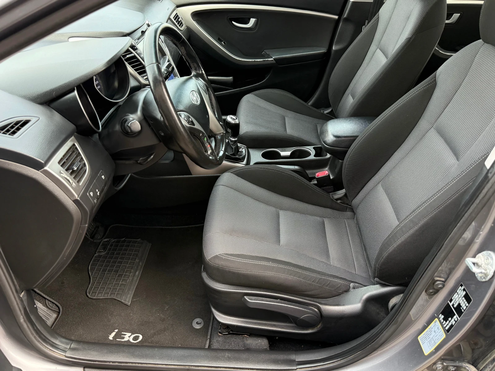 Hyundai I30 1.6CRDI-���������-FIFA WORLD CUP | Mobile.bg � ����������� 11