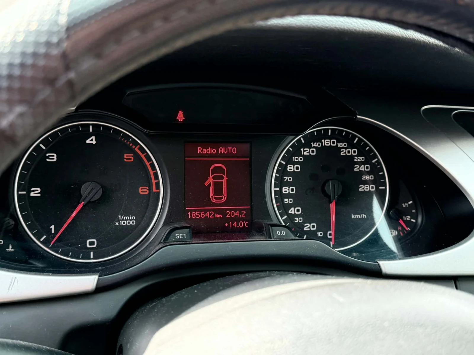 Audi A4 B8 Avant, снимка 8 - Автомобили и джипове - 54067840