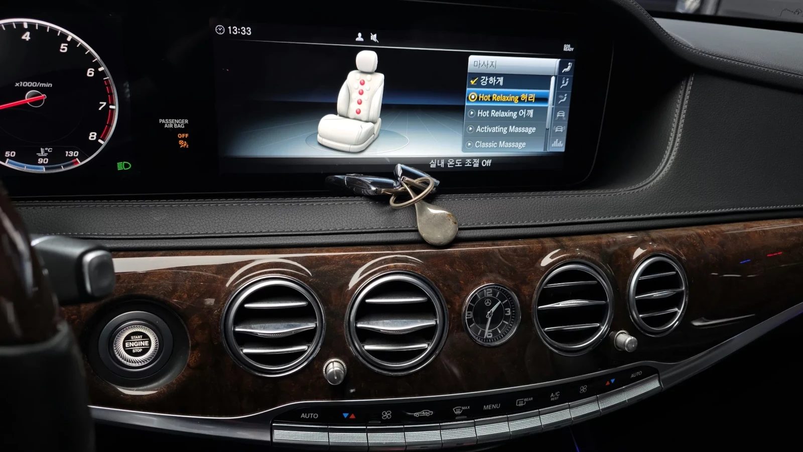 Mercedes-Benz S 560 L 4Matic / TV / CHAUFFEUR / 360 / МАСАЖИ / HUD, снимка 11 - Автомобили и джипове - 54073177