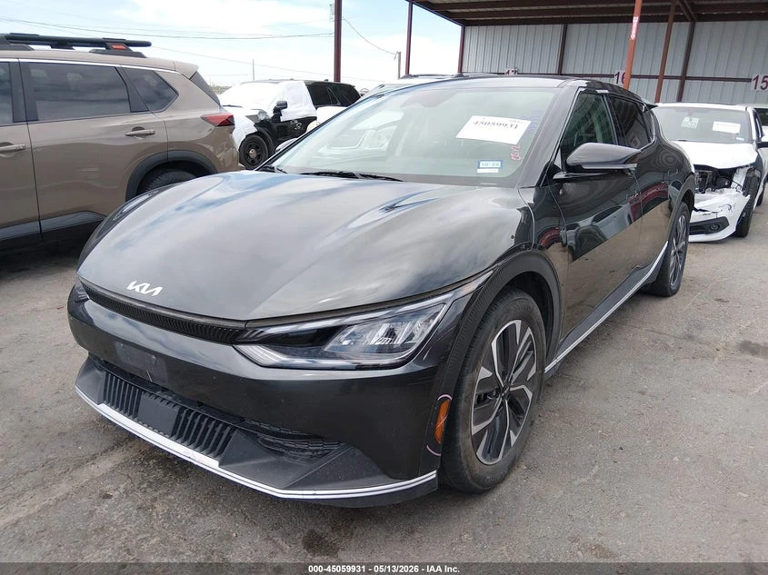 Kia EV6 Light Long Range, снимка 2 - Автомобили и джипове - 54906780