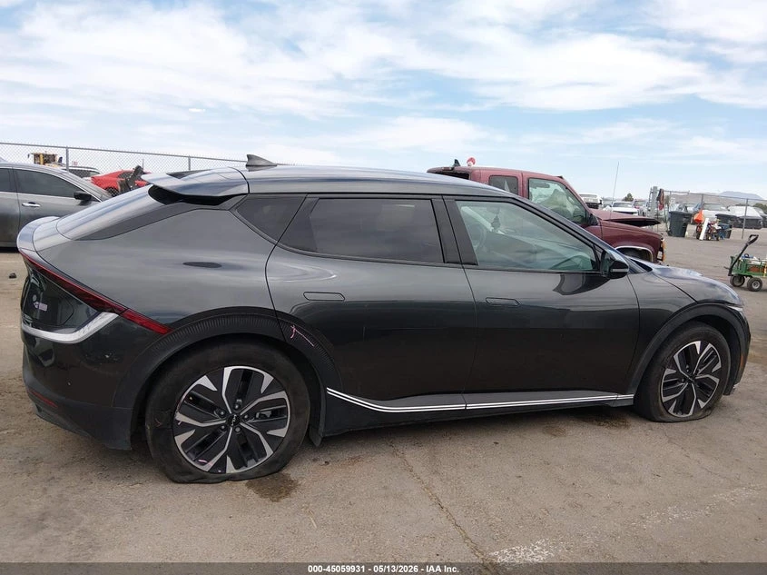 Kia EV6 Light Long Range, снимка 13 - Автомобили и джипове - 54906780