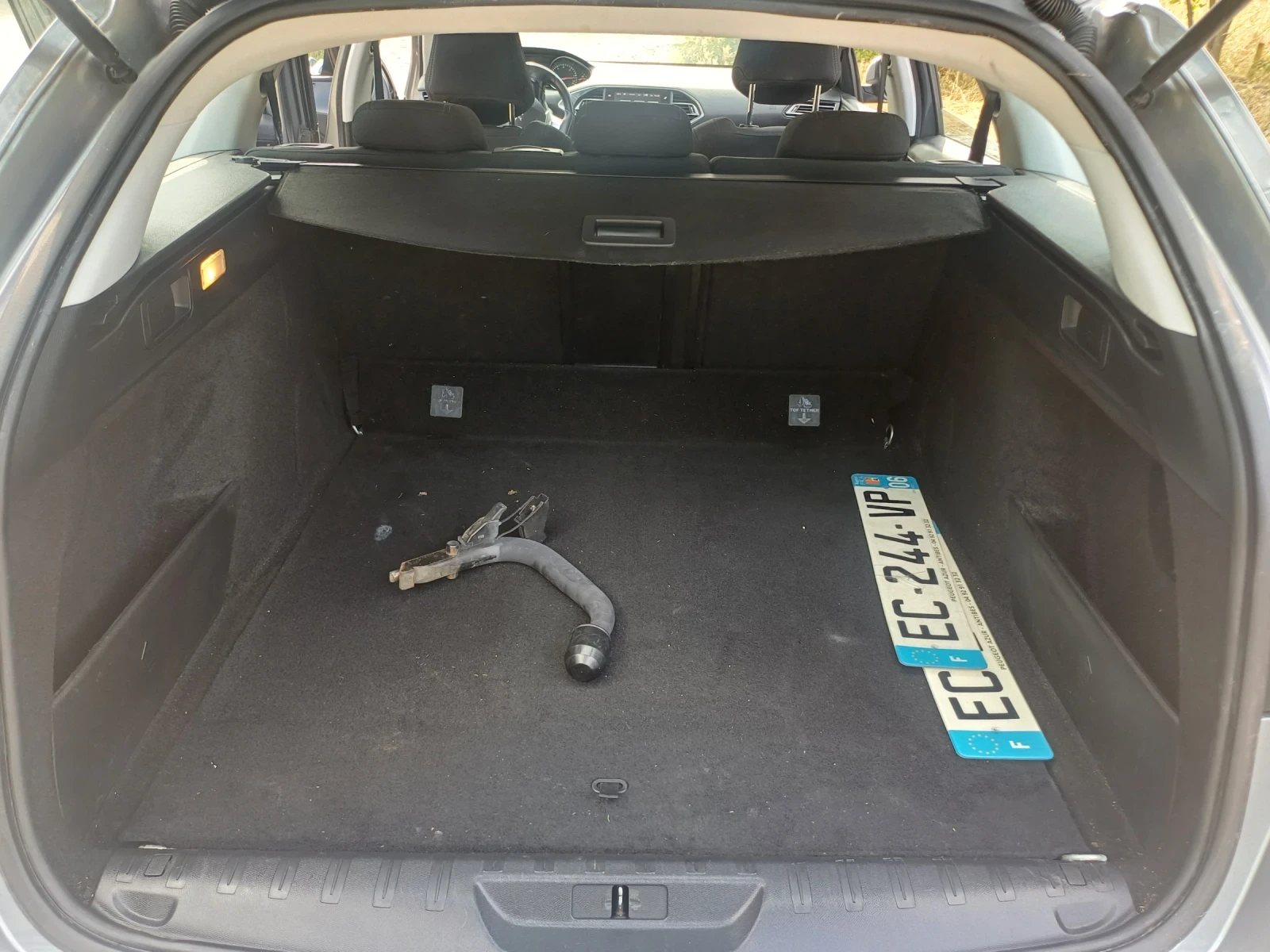 Peugeot 308 Peugeot 308 2.0 Blue-HDi Allure, снимка 10 - Автомобили и джипове - 54941089