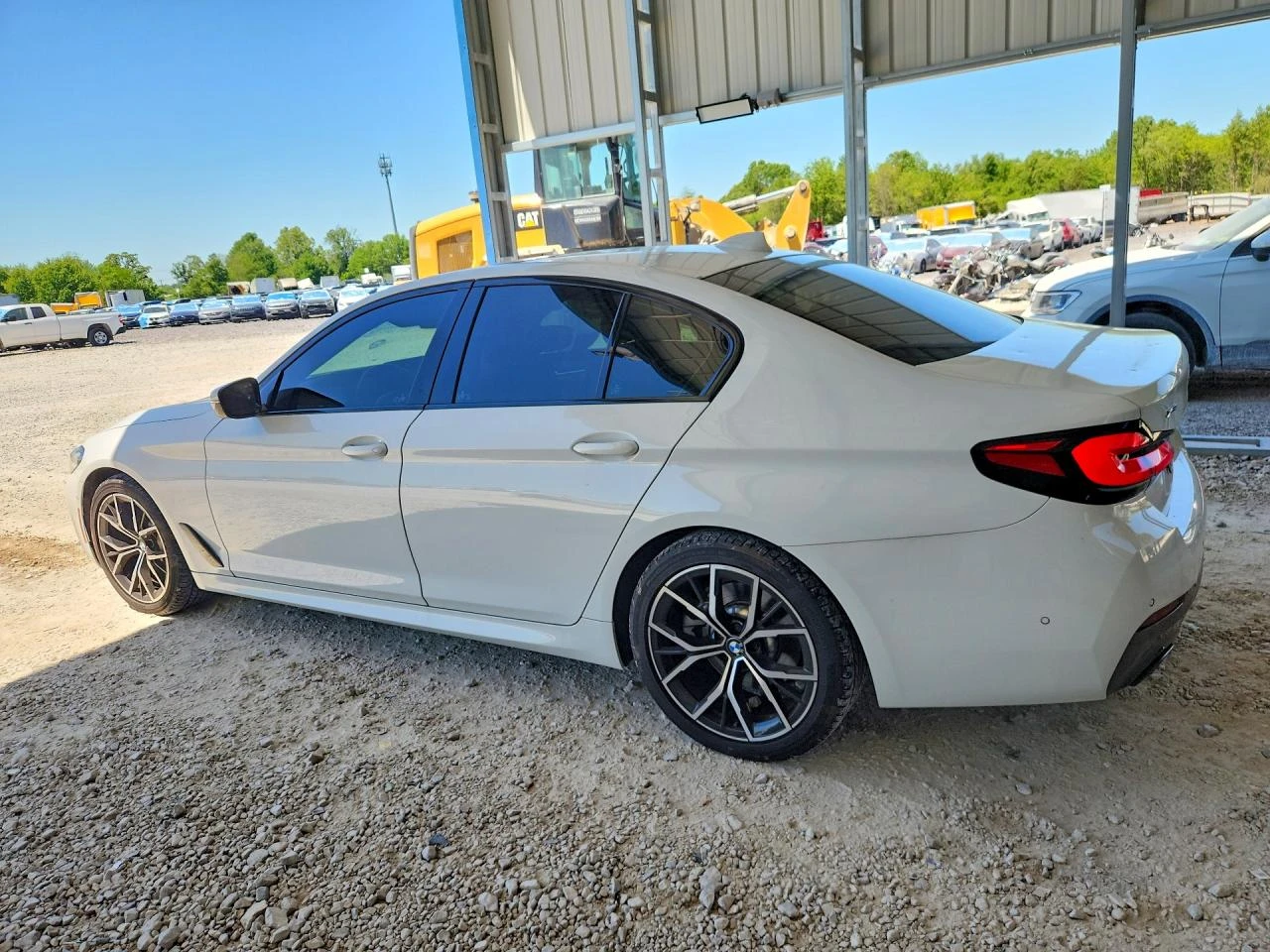 BMW 530 M* LCI* AMBIENT* HEADUP* GESTURE, снимка 2 - Автомобили и джипове - 54945698