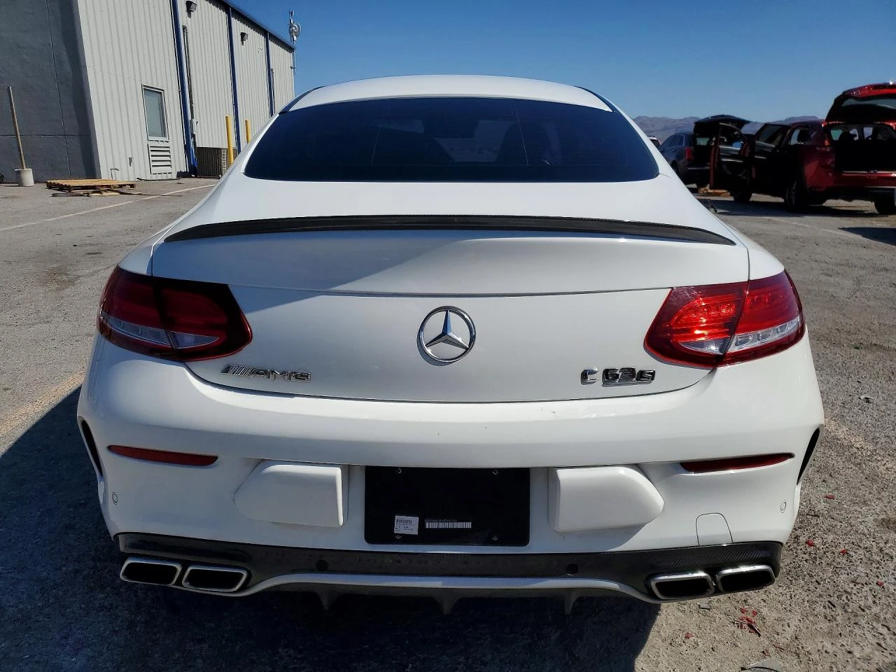 Mercedes-Benz C 63 AMG S| BURMESTER| DISTRONIC| MULTIBEAM| HUD, снимка 5 - Автомобили и джипове - 54998849