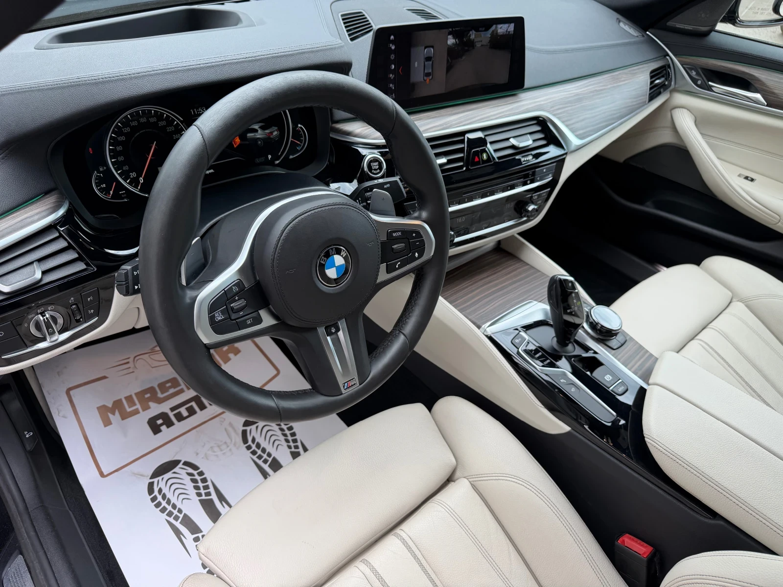 BMW 540 M-pack xDrive, снимка 15 - Автомобили и джипове - 55225955