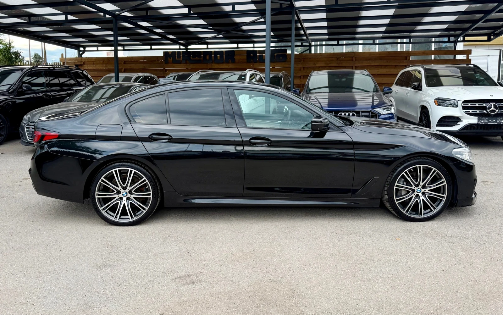 BMW 540 M-pack xDrive, снимка 4 - Автомобили и джипове - 55225955