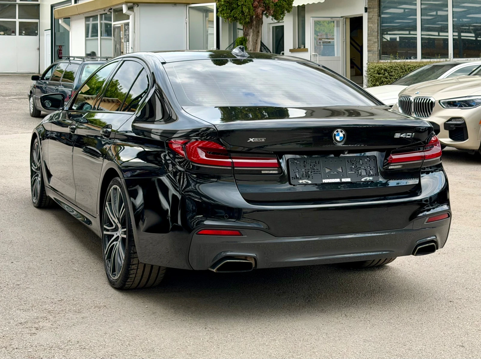 BMW 540 M-pack xDrive, снимка 5 - Автомобили и джипове - 55225955