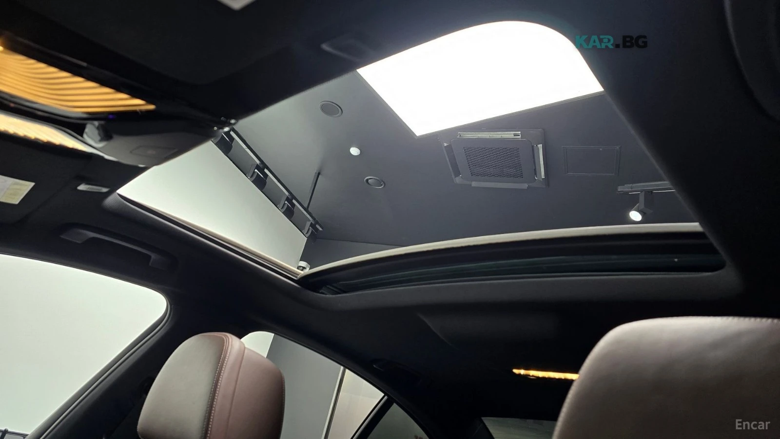 BMW 530 xDrive M PACK* 360* ДИГ ТАБЛО* DISTRO* ОБДУХ* LANE, снимка 10 - Автомобили и джипове - 55361753