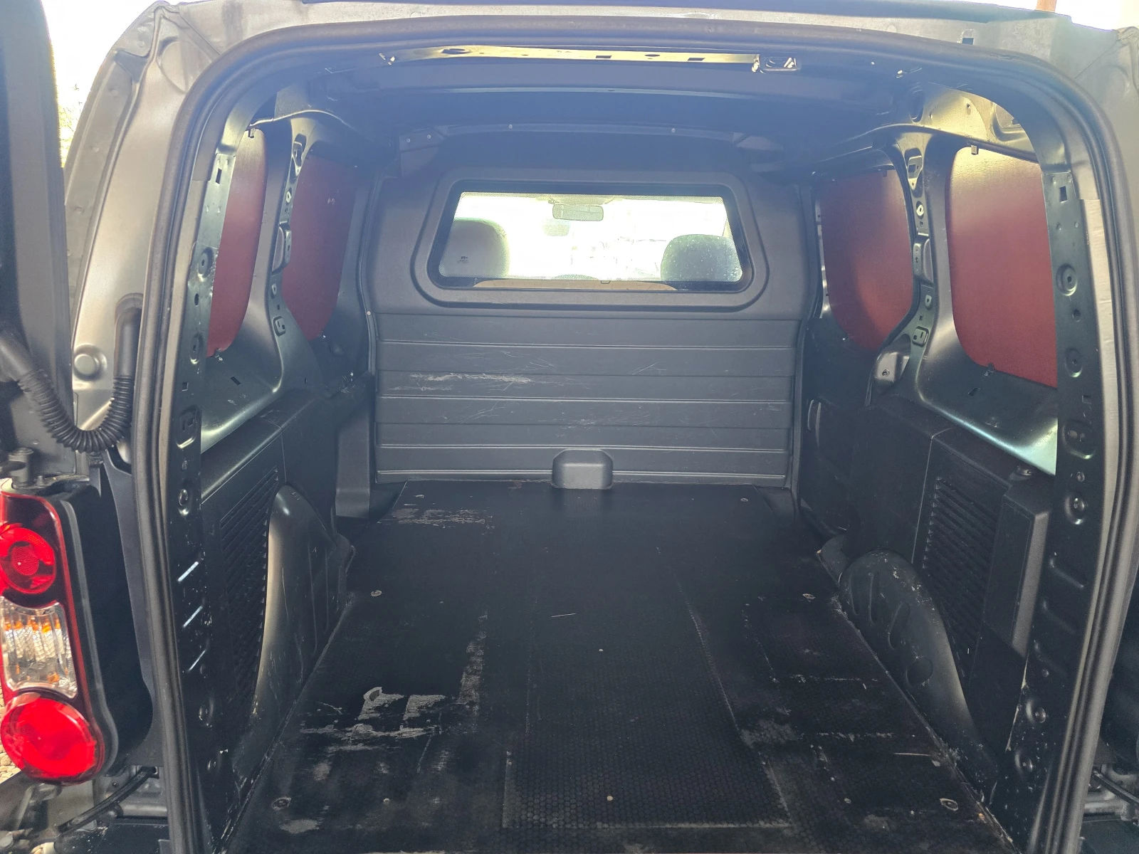 Peugeot Partner 1.6 90�� ������� ��������� ��������� | Mobile.bg � ����������� 7