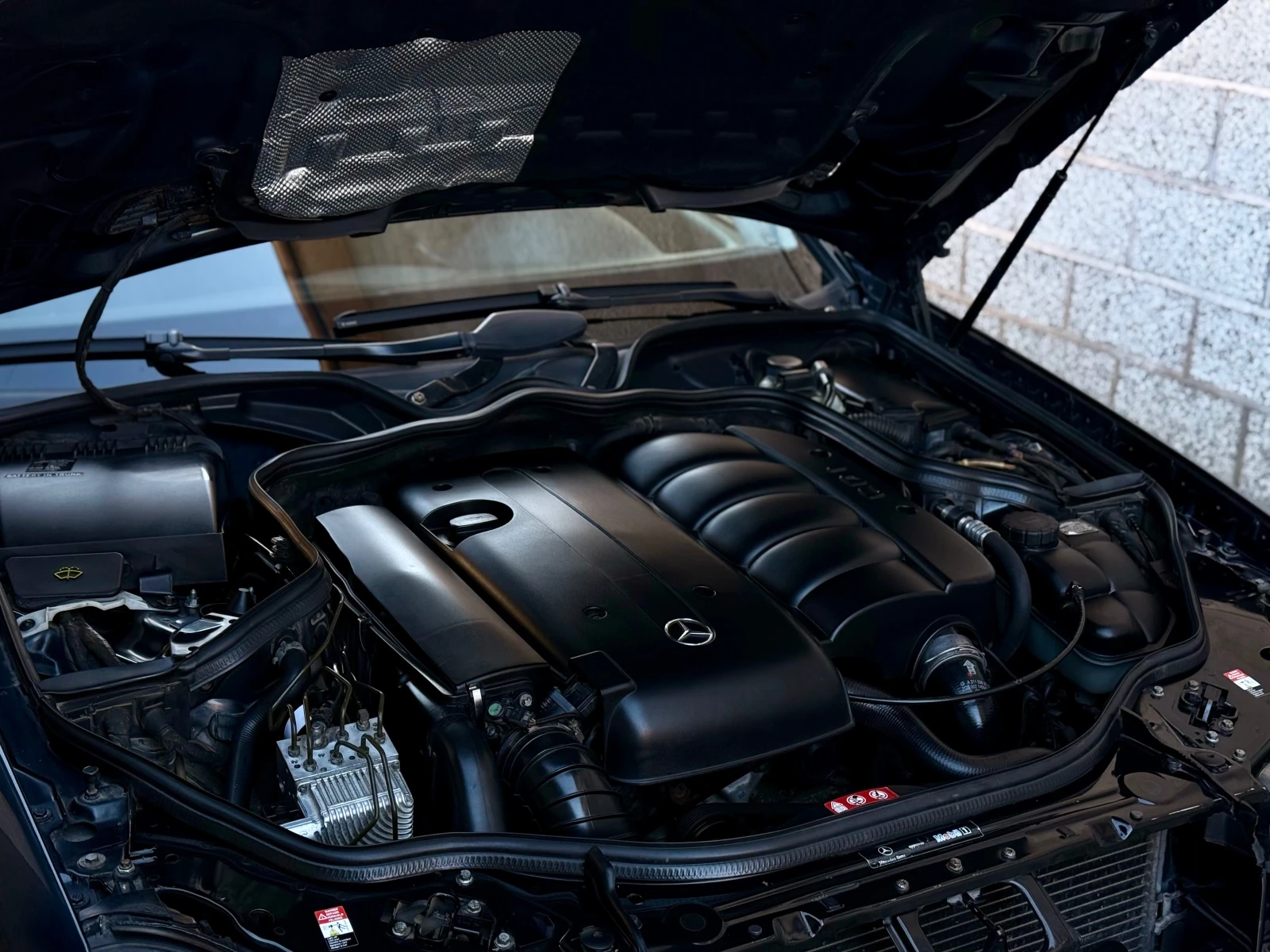 Mercedes-Benz E 220 E220, снимка 14 - Автомобили и джипове - 55537062