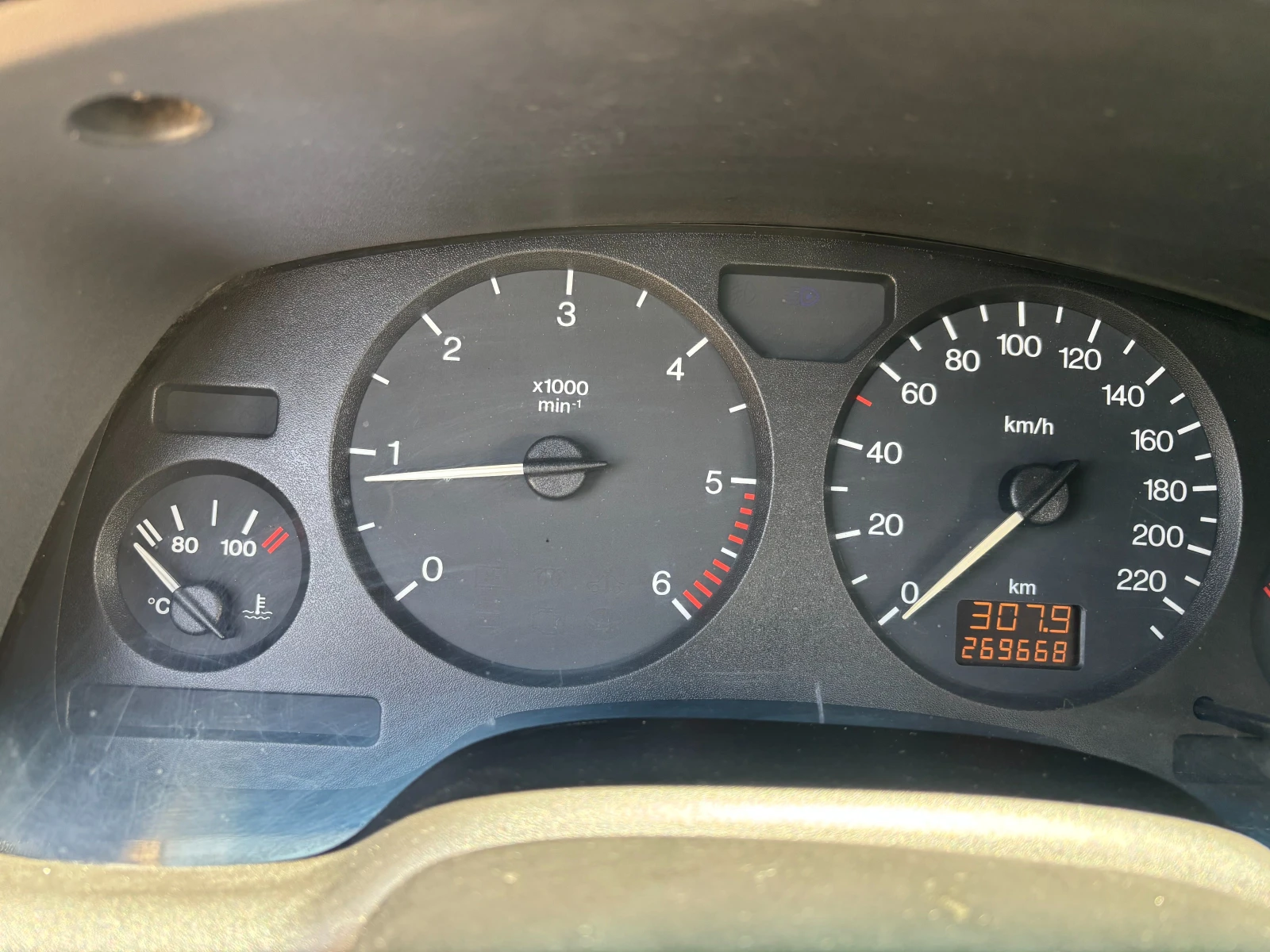 Opel Astra Opel Astra G * ОБСЛУЖЕНА * Климатик, снимка 10 - Автомобили и джипове - 55614134
