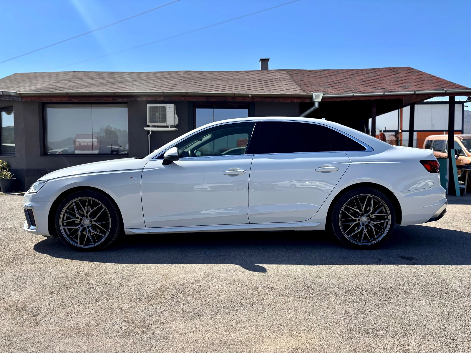 Audi A4, снимка 5 - Автомобили и джипове - 56002487