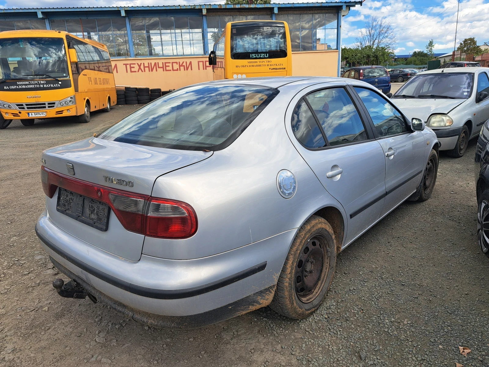 Seat Toledo 1.9 тди, снимка 6 - Автомобили и джипове - 56037585