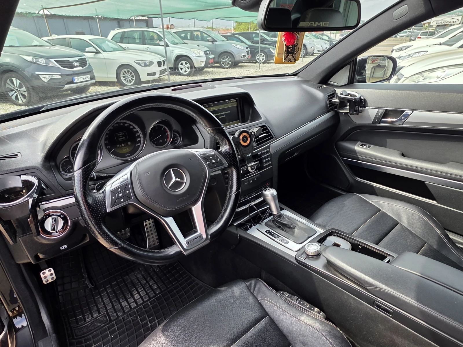 Mercedes-Benz E 350 Топ състояние Всичко платено, снимка 10 - Автомобили и джипове - 56039466