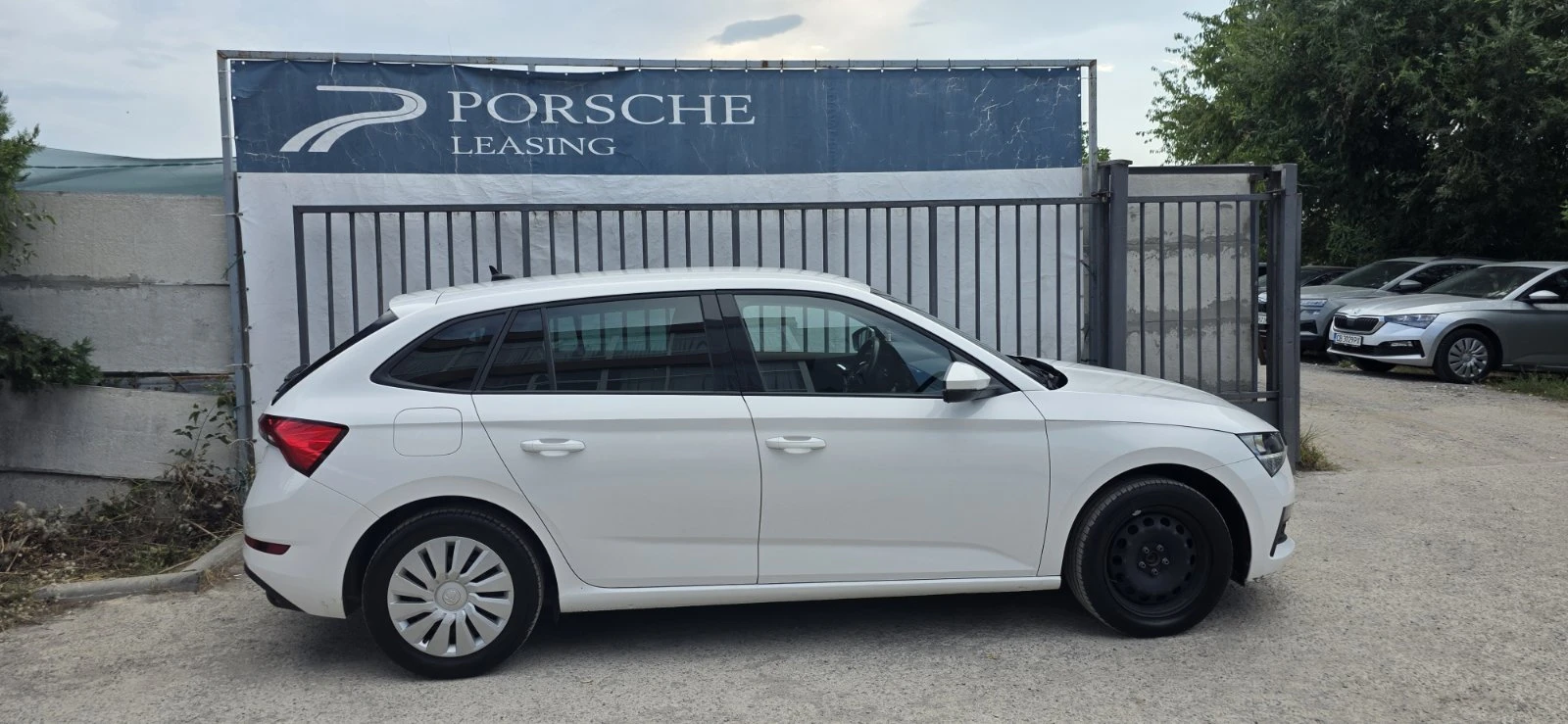 Skoda Scala Ambition 1, 5, снимка 4 - Автомобили и джипове - 56117932
