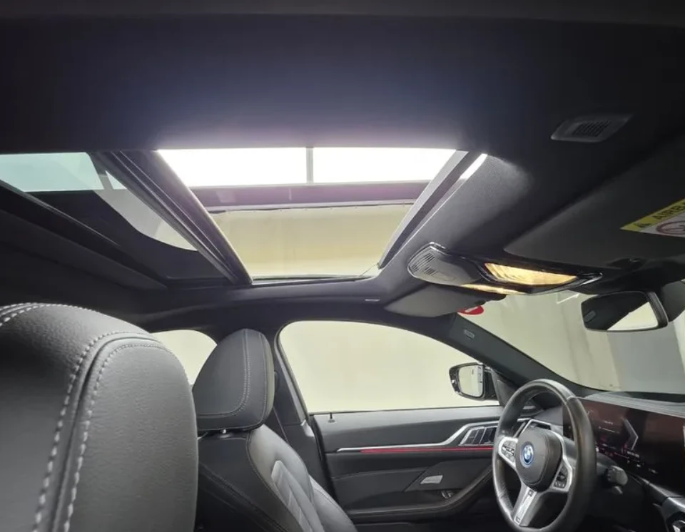 BMW i4 eDrive40 M SPORT PRO, снимка 9 - Автомобили и джипове - 56413731