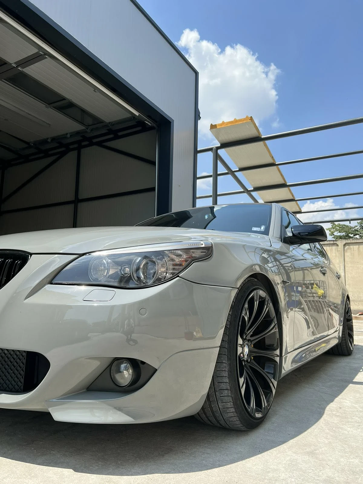 BMW 530 E60, снимка 4 - Автомобили и джипове - 56536279