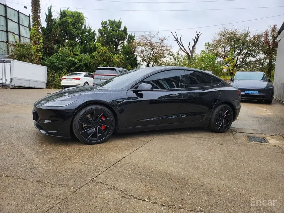 Tesla Model 3 PERFORMANCE DUAL-MOTOR * AWD* , снимка 5 - Автомобили и джипове - 56571512