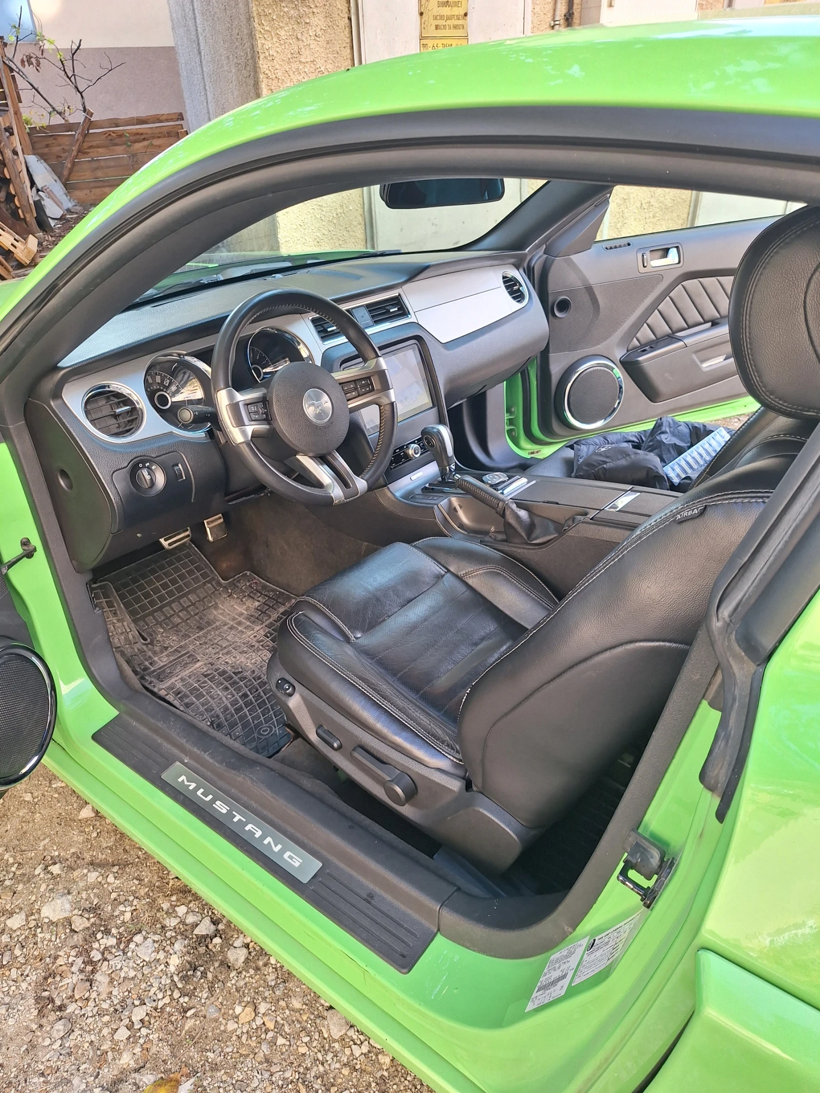Ford Mustang, снимка 10 - Автомобили и джипове - 56644891