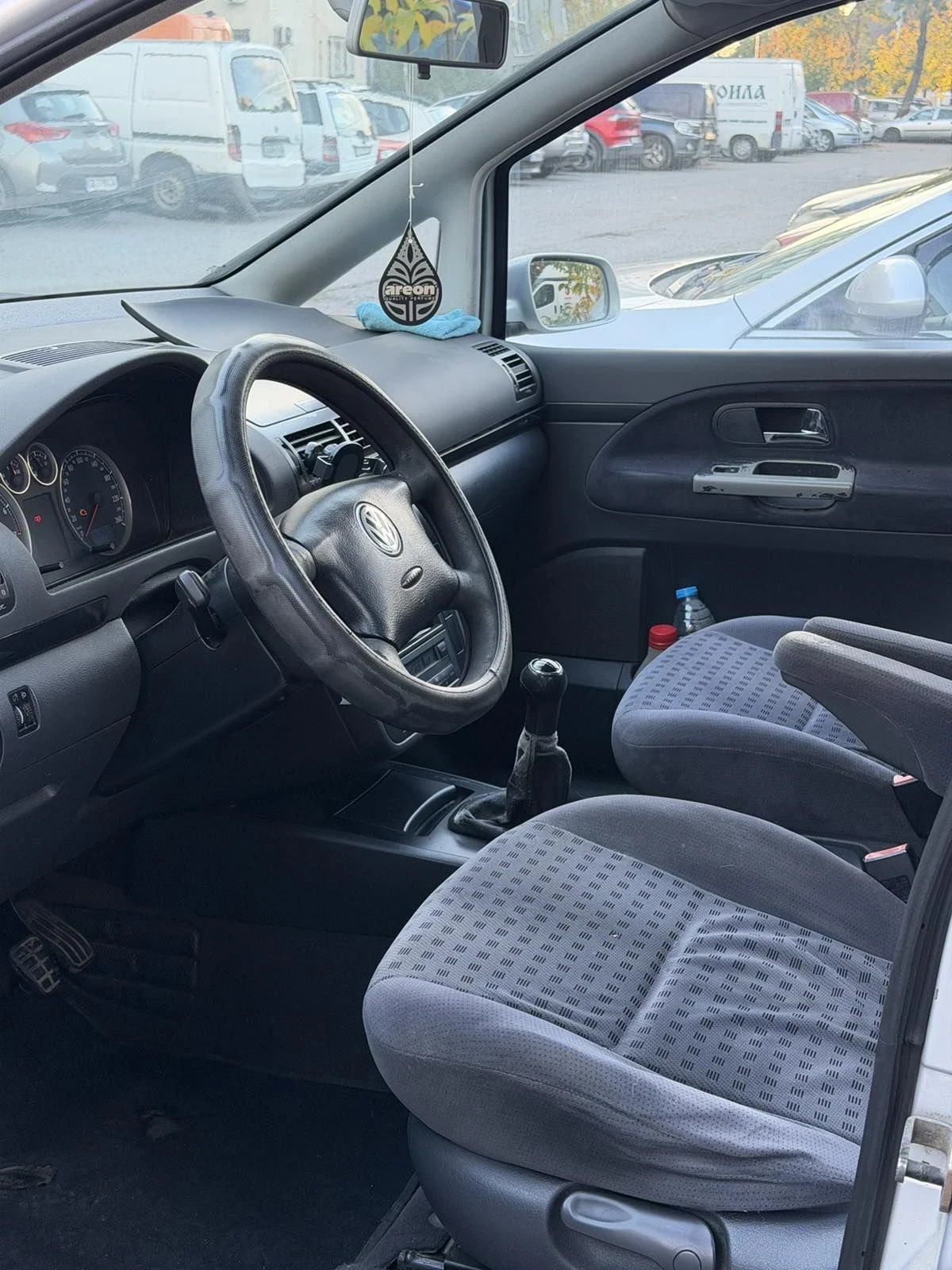VW Sharan, снимка 8 - Автомобили и джипове - 56713730
