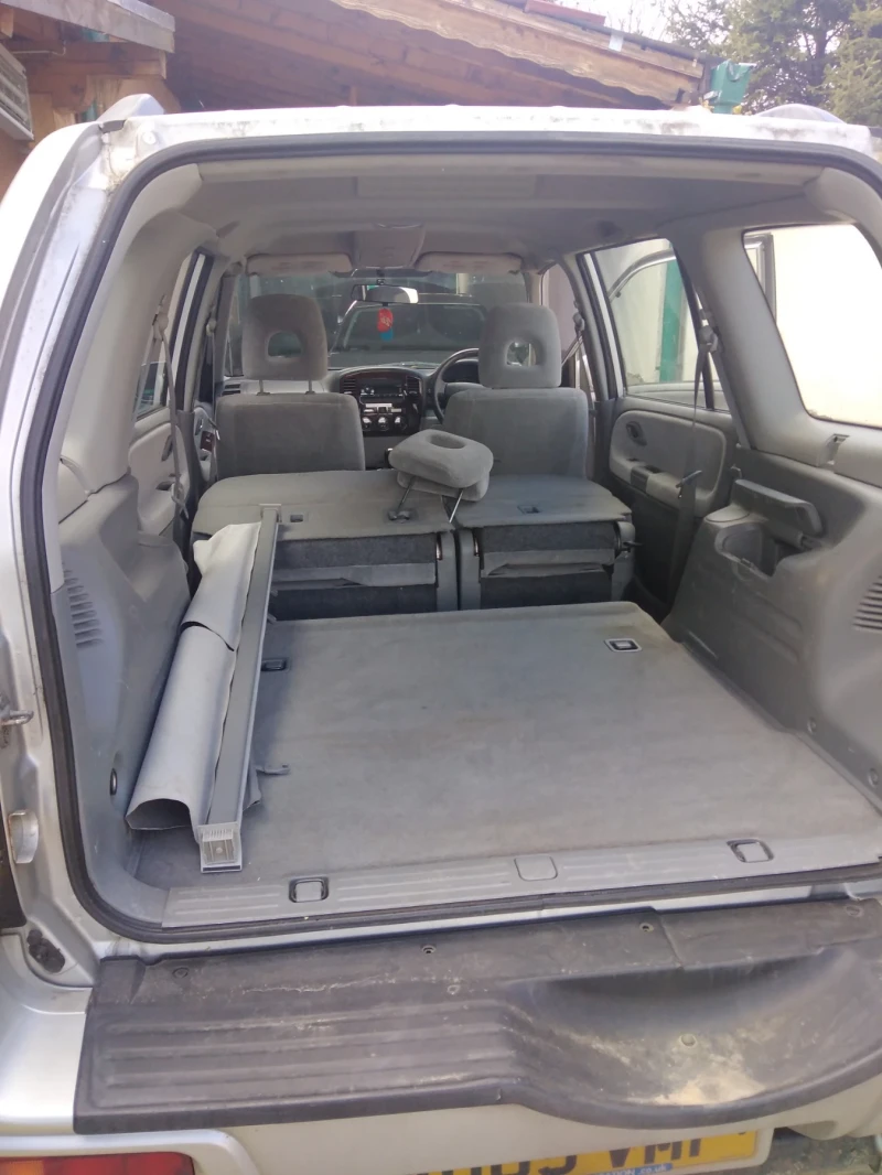 Suzuki Grand vitara 2000 td, снимка 8 - Автомобили и джипове - 50077794