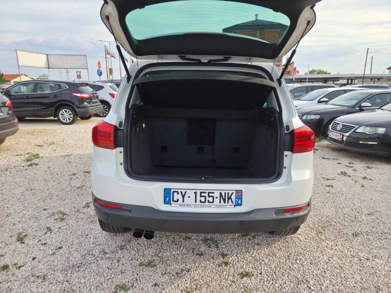 VW Tiguan 2.0TDI AUTOMAT 4х4, снимка 6 - Автомобили и джипове - 50686155