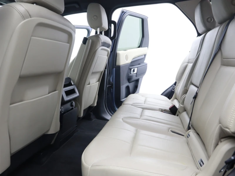 Land Rover Discovery 3.0, снимка 17 - Автомобили и джипове - 51193363