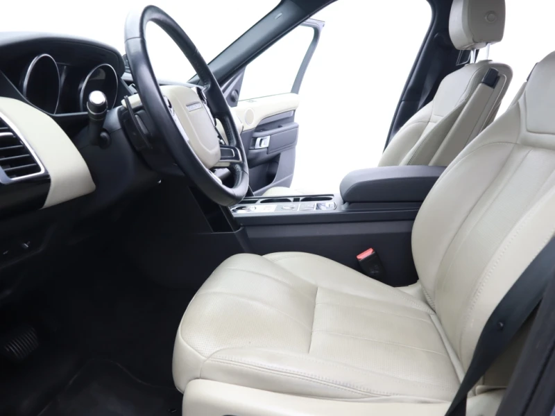 Land Rover Discovery 3.0, снимка 15 - Автомобили и джипове - 51193363