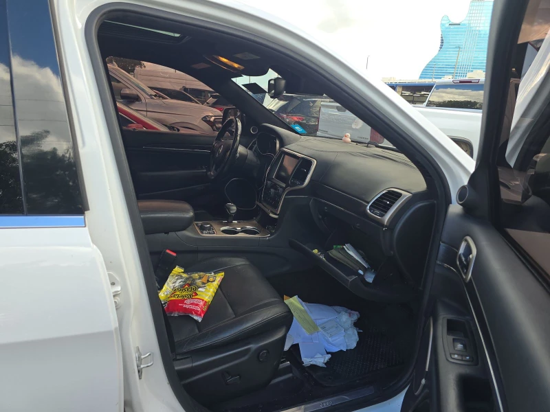 Jeep Grand cherokee SUMMIT V8* 8ZF* КРАЙНА ЦЕНА, снимка 12 - Автомобили и джипове - 53077164