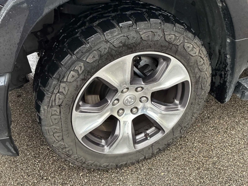 Dodge RAM 1500 * Laramie * CARFAX * БЕЗ ПЪРВОНАЧАЛНА ВНОСКА, снимка 7 - Автомобили и джипове - 53088067