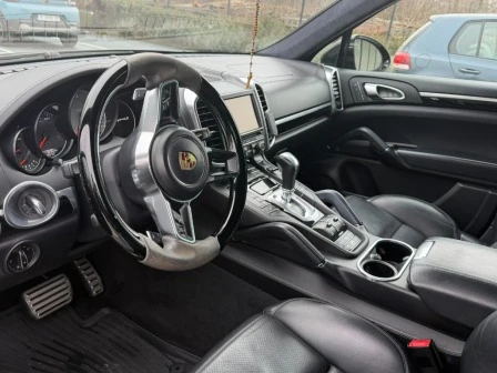 Porsche Cayenne 4.2, снимка 5 - Автомобили и джипове - 55482823